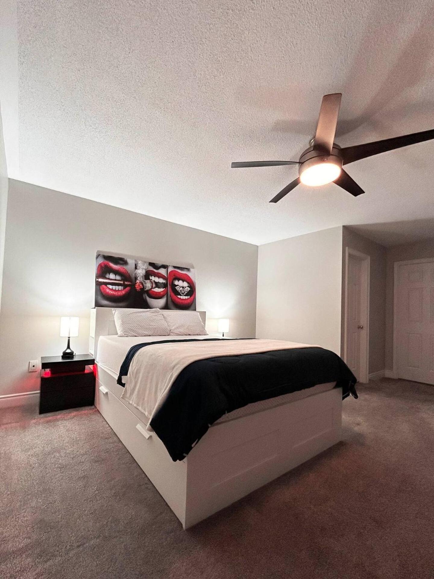 Room In Oshawa, 24/7 Security, Free Parking Εξωτερικό φωτογραφία